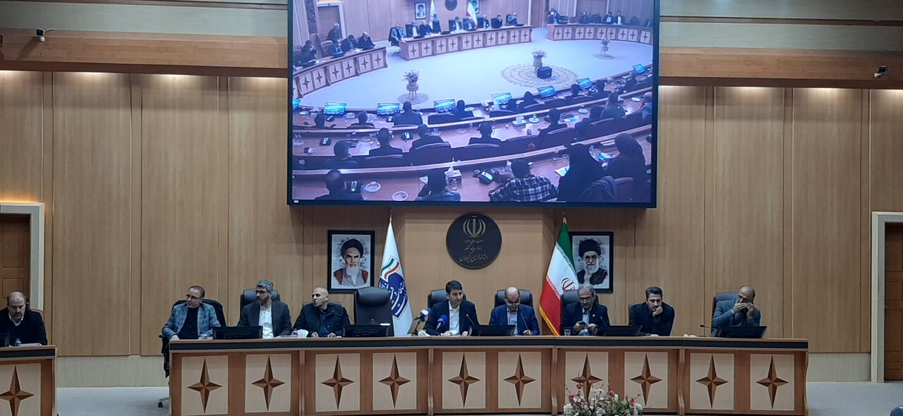 صدور مجوز اپراتورهای هوش مصنوعی و توسعه اقتصاد دیجیتال در استان‌ها